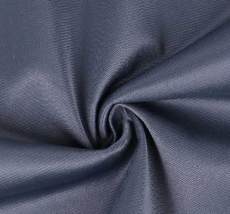 Léger, confortable et beau, quelle est la magie du Tissu Tricot Superpoly ?