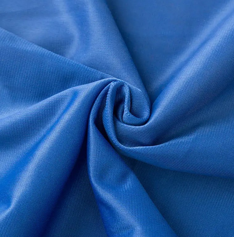 Le voyage transfrontalier du tissu velours mercerisé : n’est-ce pas la combinaison parfaite entre l’innovation textile et la vie moderne ?