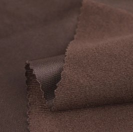 Tissu polyester : un choix polyvalent pour l'industrie textile moderne